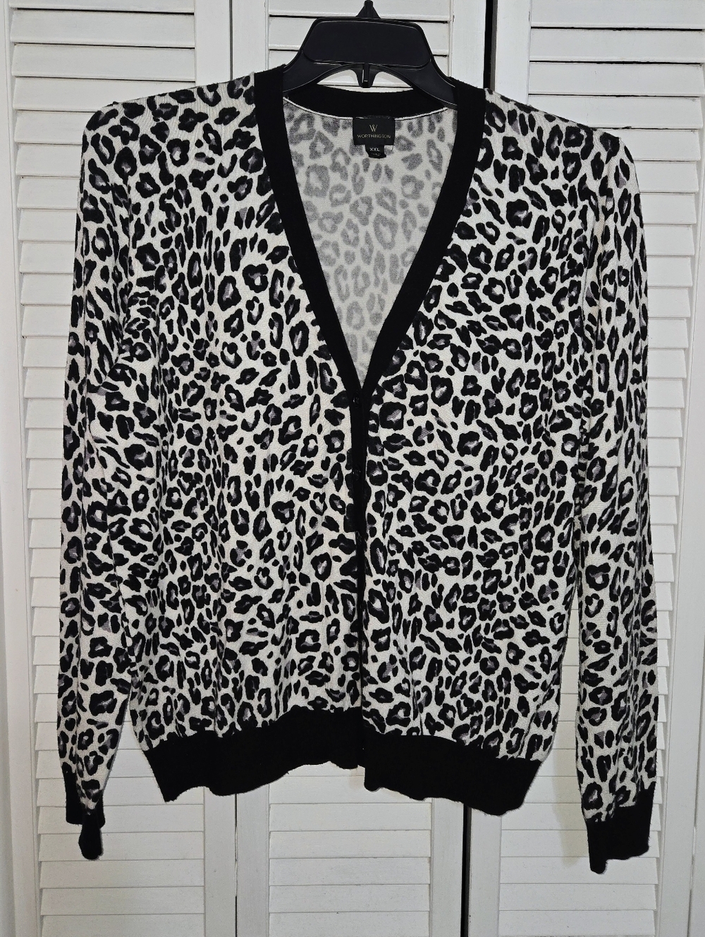 Worthington Women's XXL Black and Cream Leopard Print Cardigan